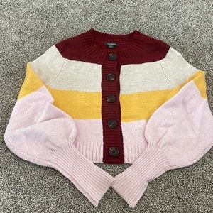 Cute ombré cropped sweater size xs